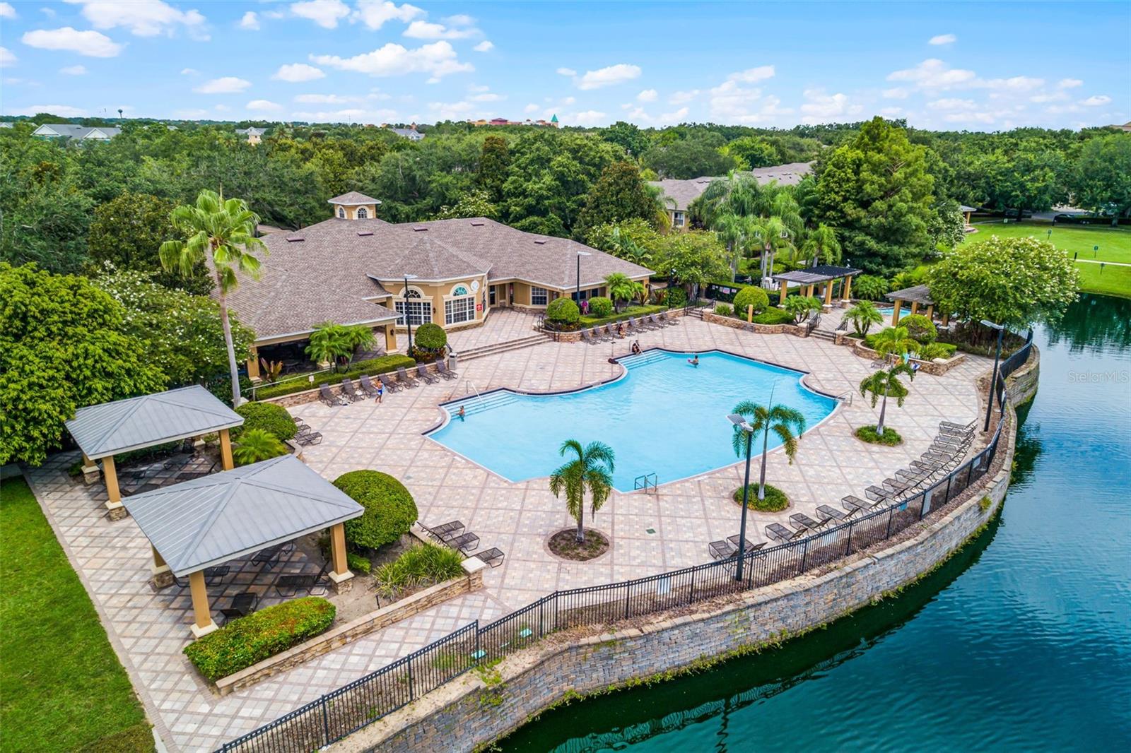 MANDALAY/STONEBRIDGECOMMONS C - Residential