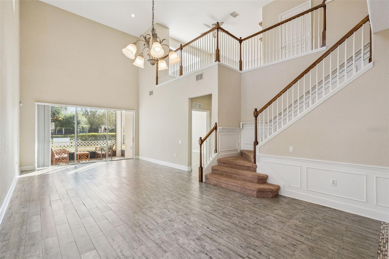 MANDALAY/STONEBRIDGECOMMONS C - Residential