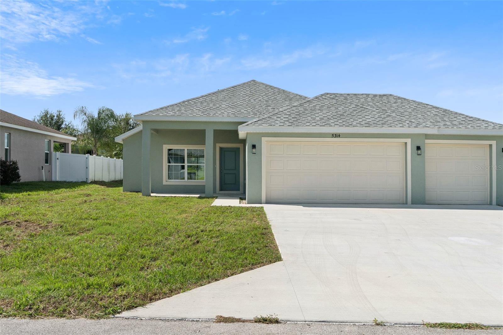 Wow! Builder incentives include 30-year fixed rates as low as 5.49%, up to 30K Flex Cash that can be used towards closing cost, and prepaids with a full-price offer when financing through the builder's preferred lender. Stunning New Construction home located in sought after Summer Crest gated community! This home is filled with features most builders consider upgrades, including soaring ceilings, a spacious great room, and an island kitchen with all-wood shaker cabinets, crown molding, dovetail soft-close drawers and doors, quartz countertops, and a premium Samsung stainless-steel appliance package. Enjoy natural light from large windows and sliders leading to the covered lanai. Luxury vinyl flooring with tile in wet areas (no carpet), and baths with quartz top vanities and fully tiled showers—no inserts. If you're looking for true craftsmanship and quality, you've found it.