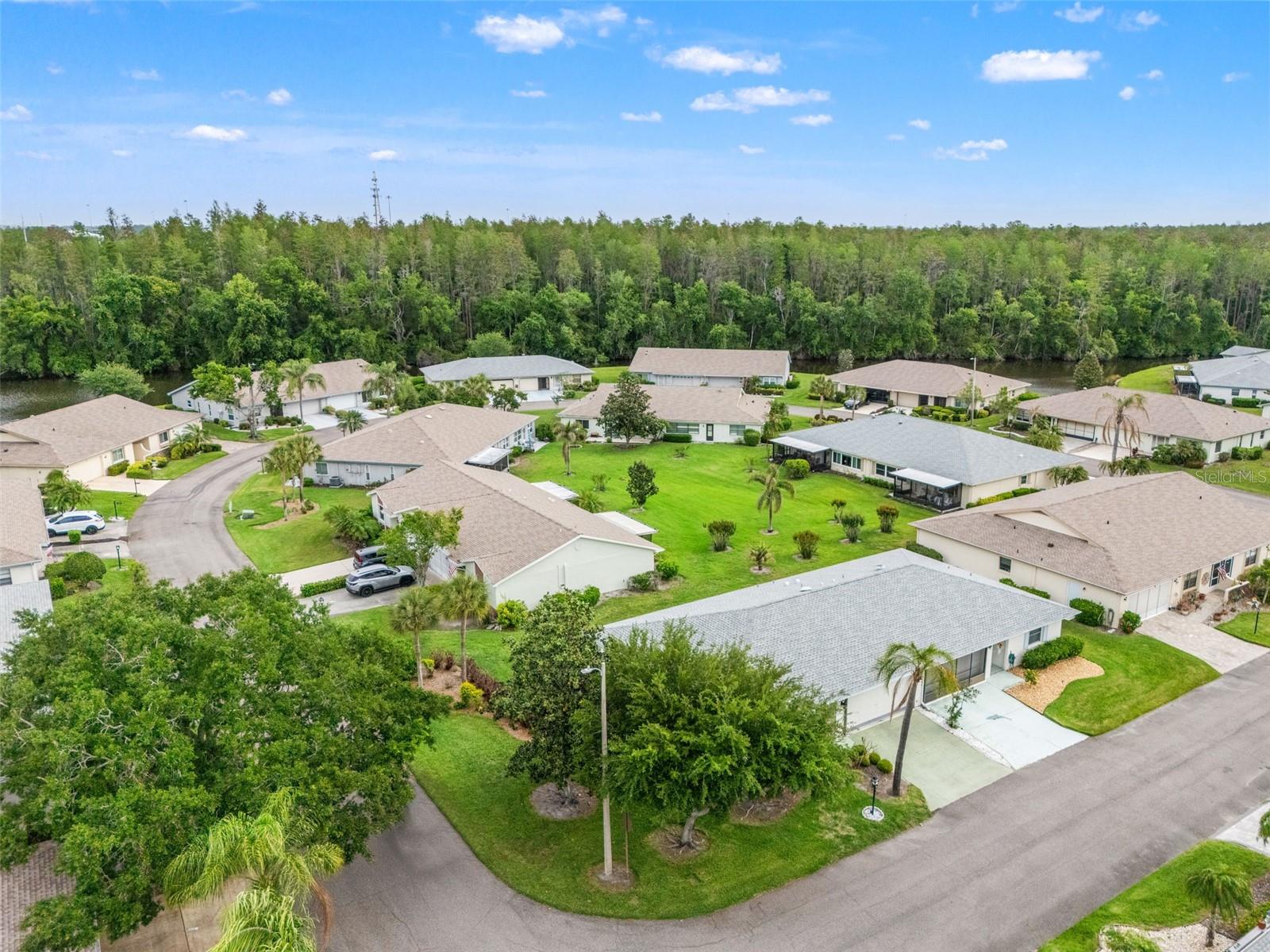 HIGHGATE IV CONDO - Residential