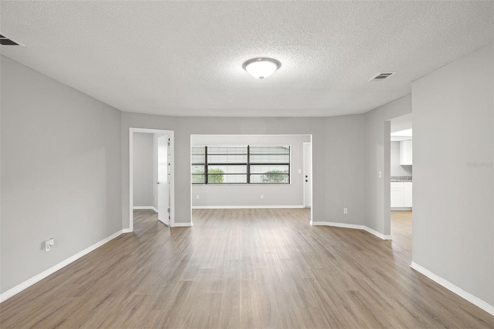 HIGHGATE IV CONDO - Residential