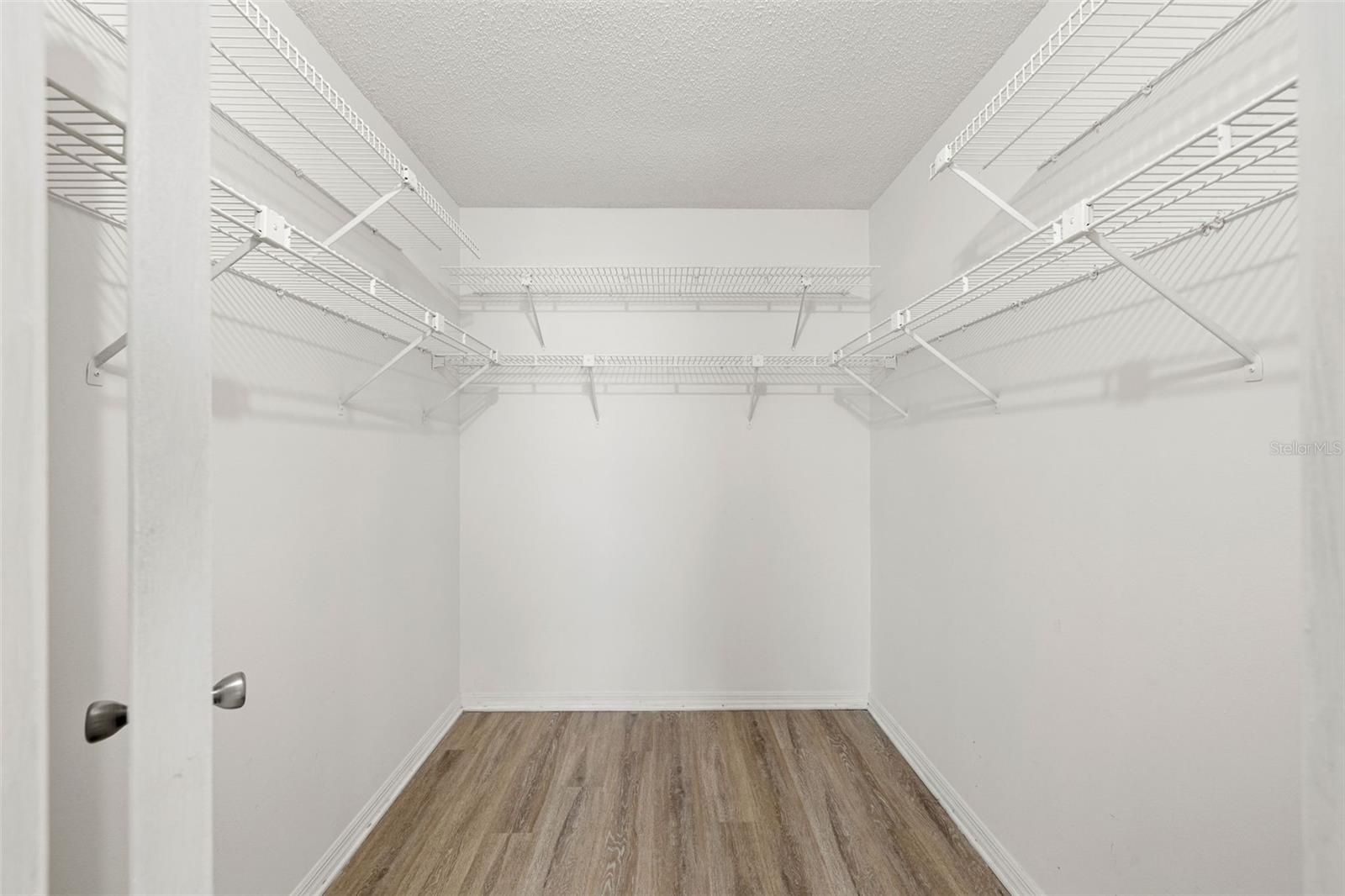 HIGHGATE IV CONDO - Residential