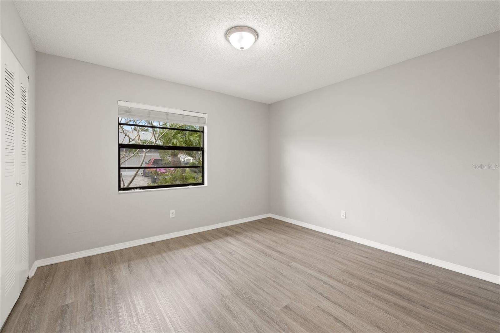 HIGHGATE IV CONDO - Residential