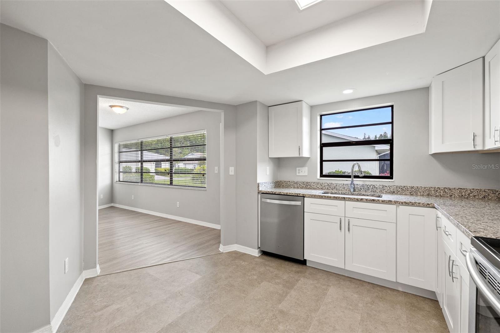 HIGHGATE IV CONDO - Residential