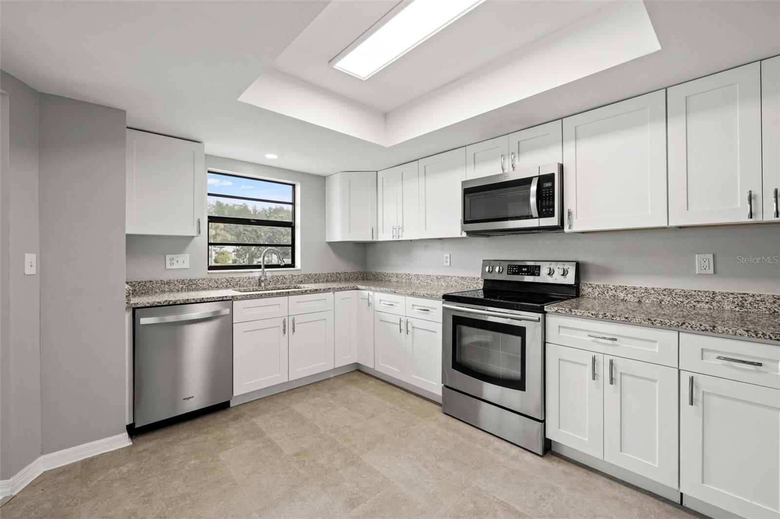 HIGHGATE IV CONDO - Residential