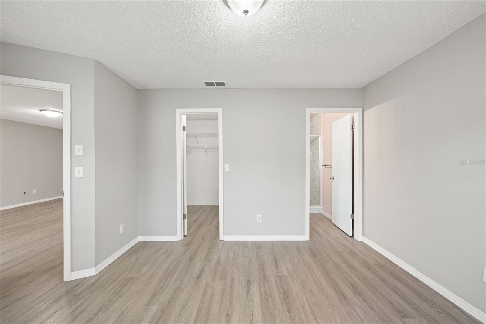 HIGHGATE IV CONDO - Residential