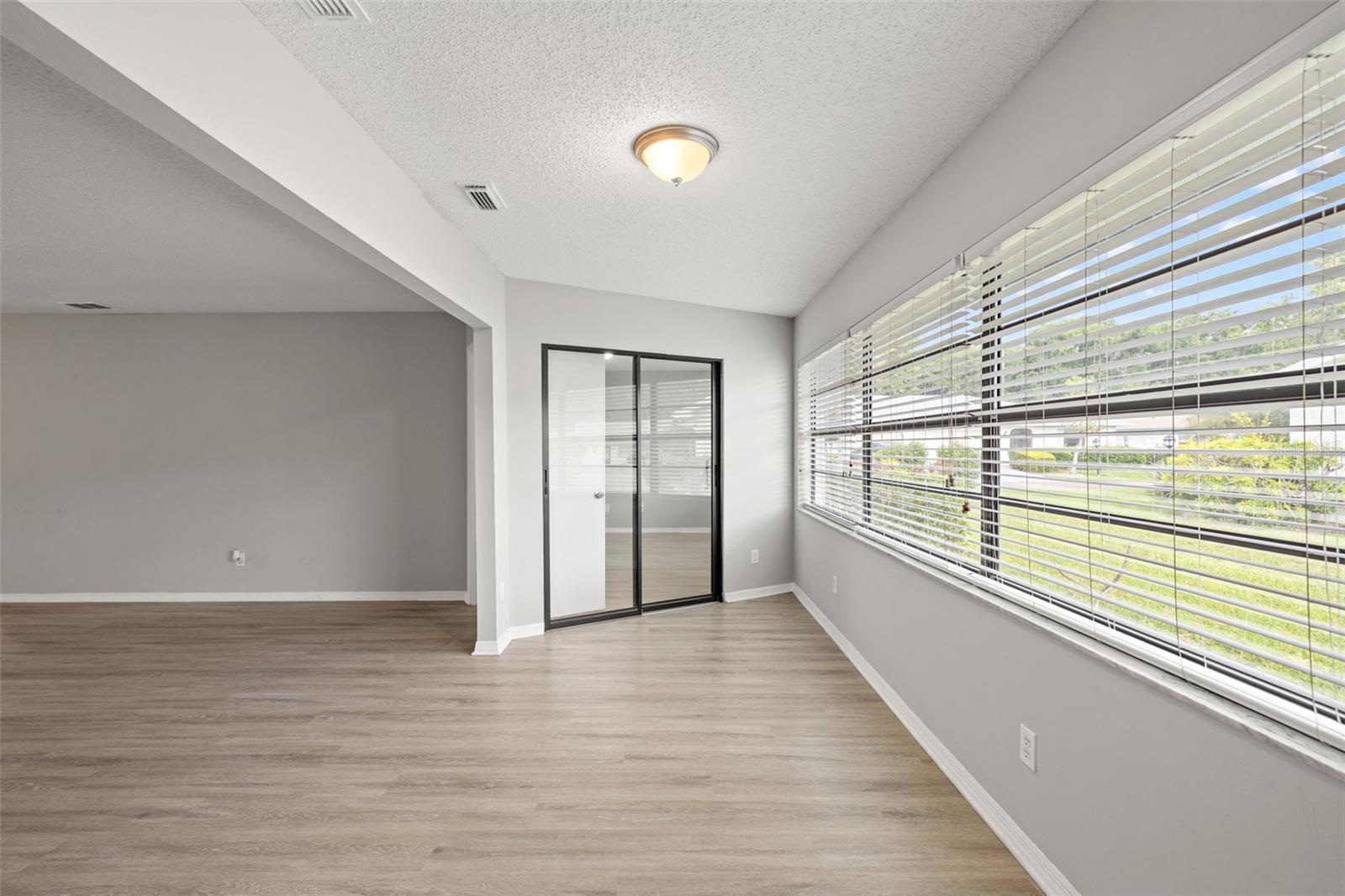 HIGHGATE IV CONDO - Residential