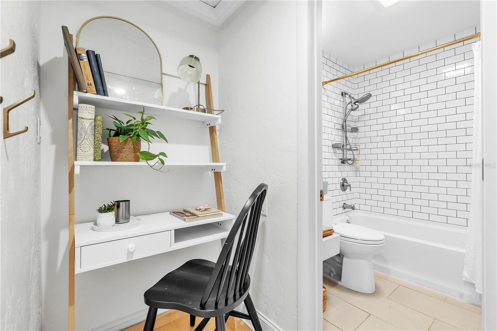 ALLENDALE TERRACE - Residential