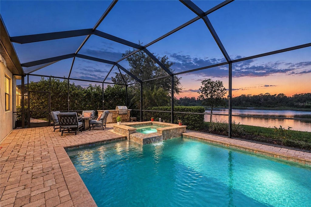 Photo of 17009 Polo Trail, Bradenton, FL 34211 (MLS # A4705427)
