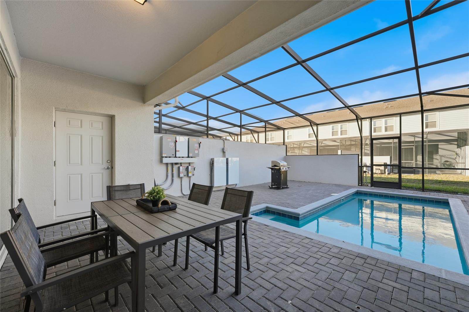 WINDSOR ISLAND RESIDENCE - Residential