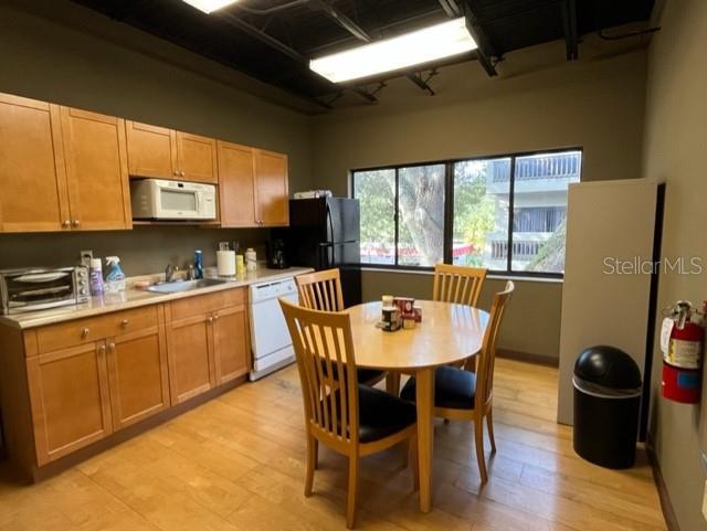 3333 W KENNEDY BOULEVARD 203