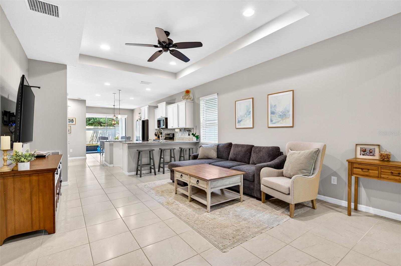 6216 KENAVA LOOP
