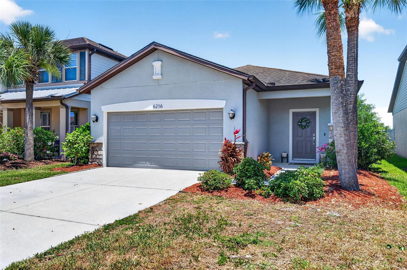 6216 KENAVA LOOP