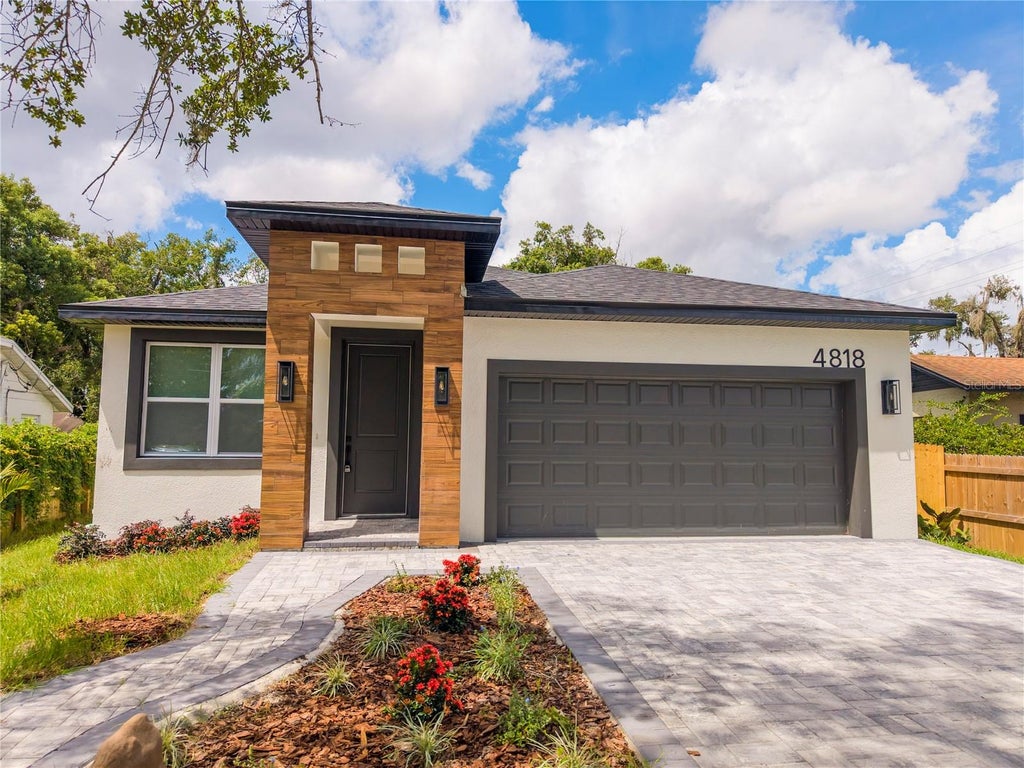 Photo of 4818 Andrus Avenue, Orlando, FL 32804 (MLS # O6437900)