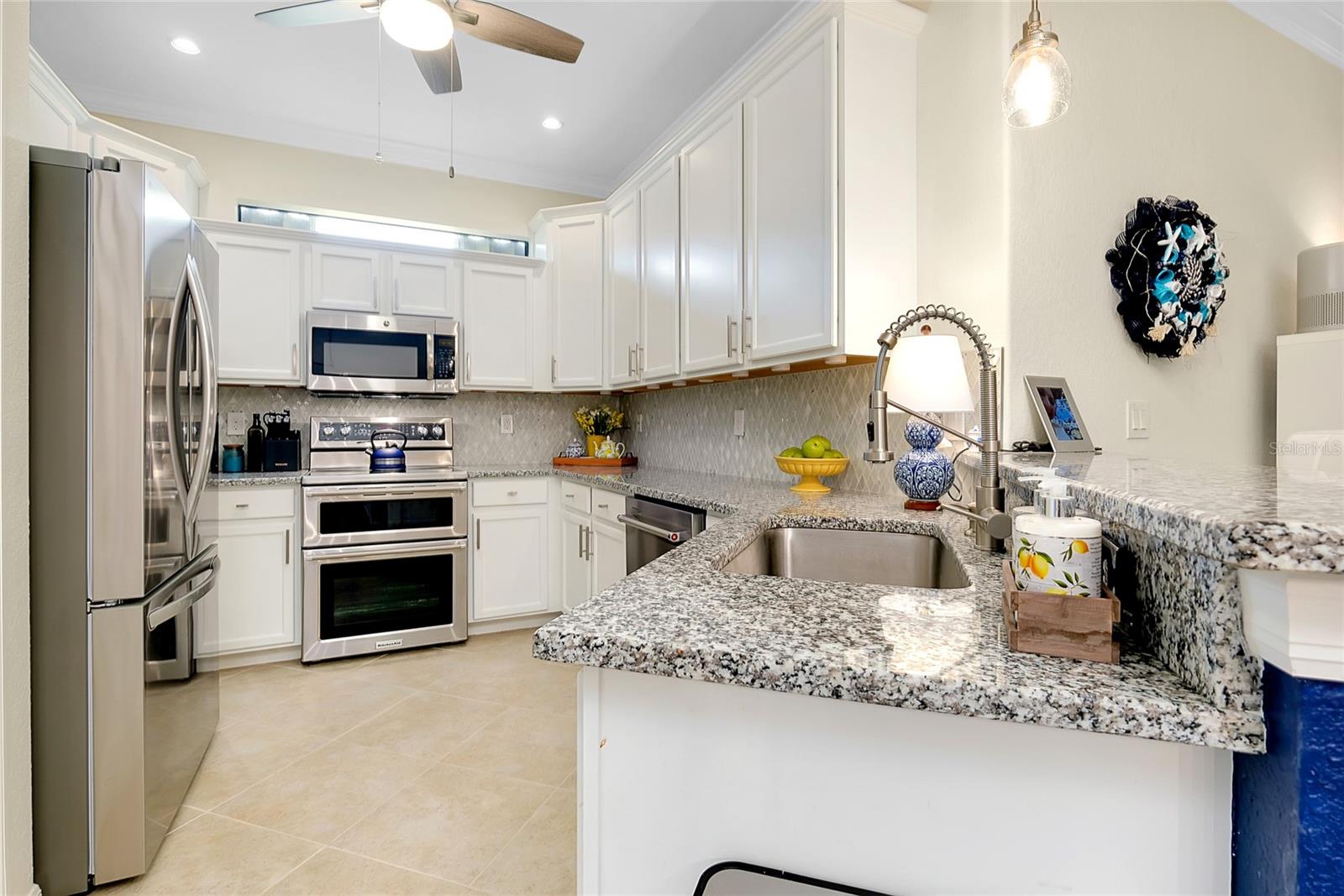 GRAN PARADISO PH 1 - Residential