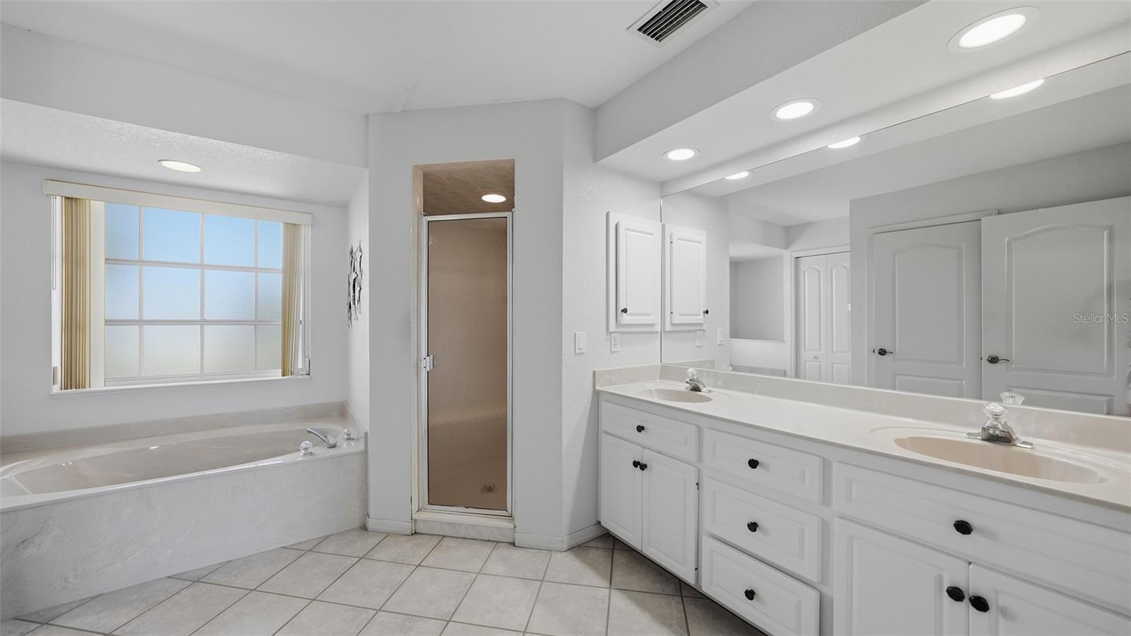 PUNTA GORDA ISLES SEC 23 - Residential