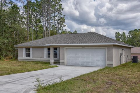 Photo of 15779 SW 57th Terrace Road, Ocala, FL 34473 (MLS # OM717632)