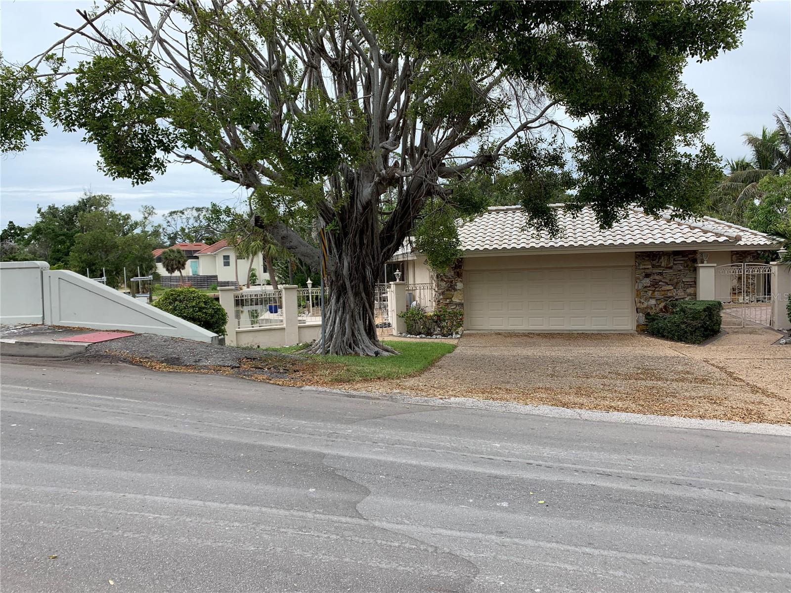 HARMONY SUB - Residential