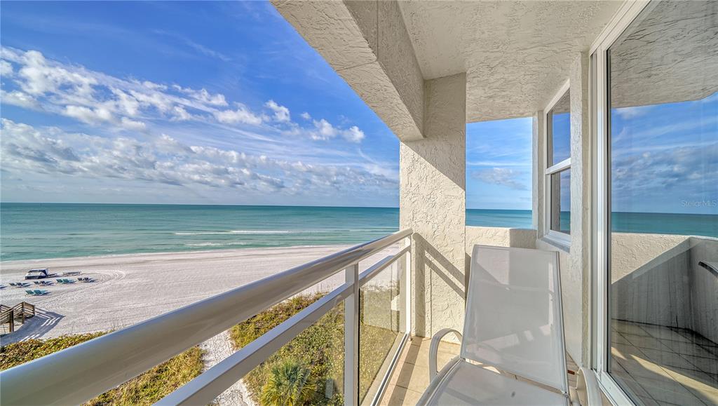 INN ON THE BEACH PH II - Residential