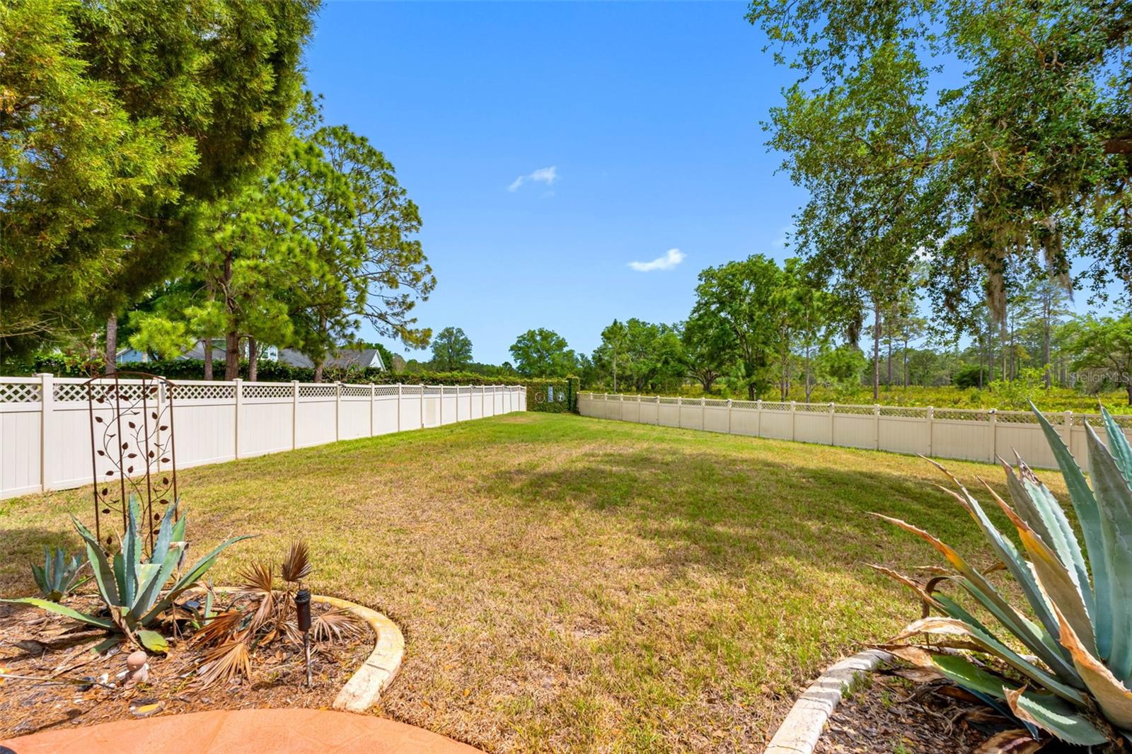 HUNTERS GREEN PRCL 17A PHAS - Residential