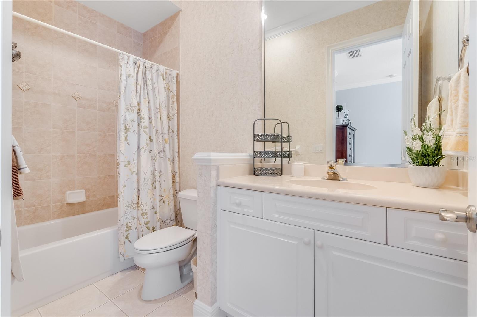 SWEETWATER CLUB UNIT 2 - Residential