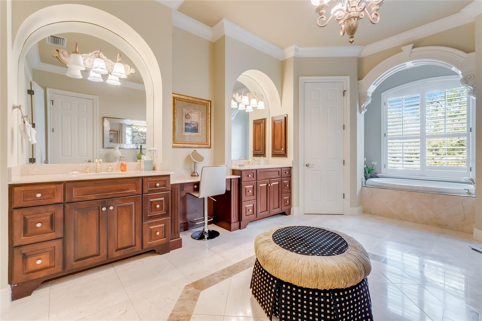 SWEETWATER CLUB UNIT 2 - Residential