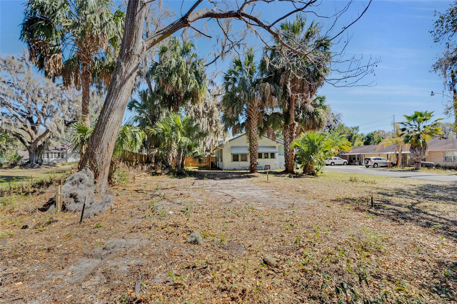 SUNSHINE PARK - Residential