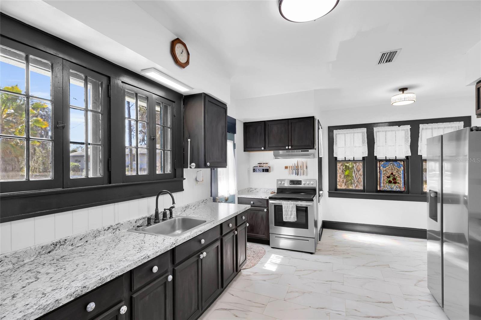 SUNSHINE PARK - Residential