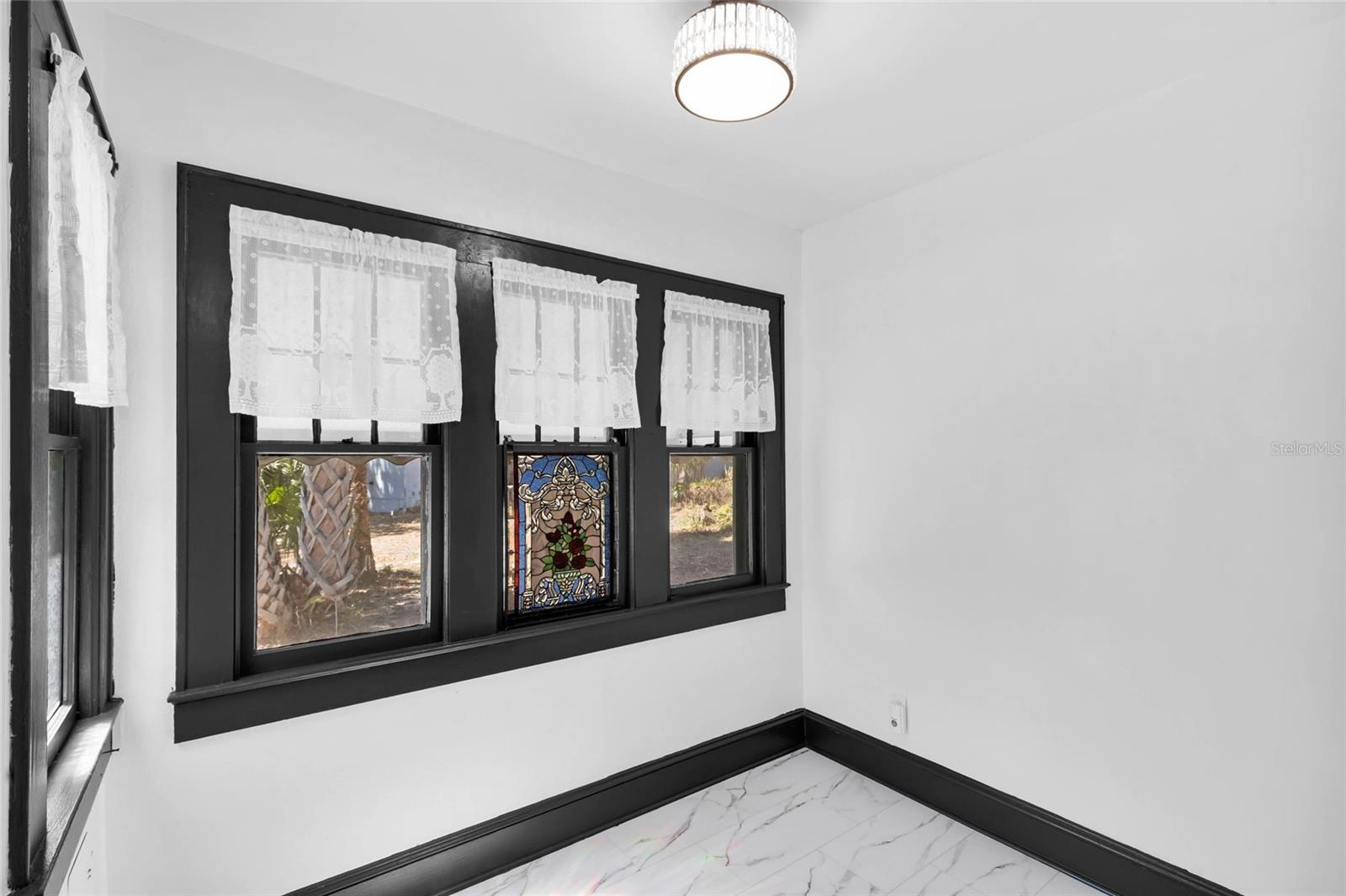 SUNSHINE PARK - Residential