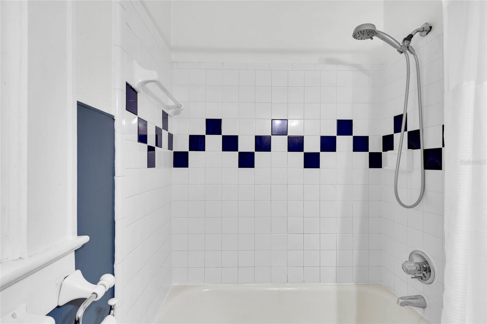 SUNSHINE PARK - Residential