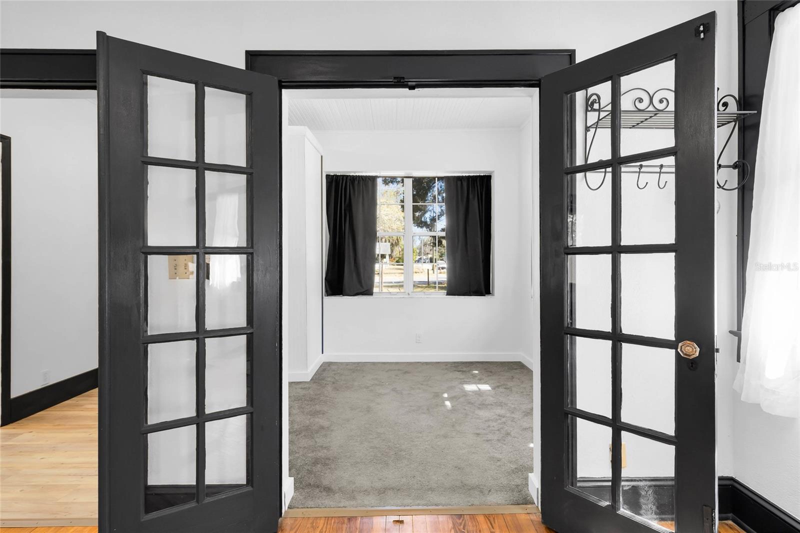 SUNSHINE PARK - Residential