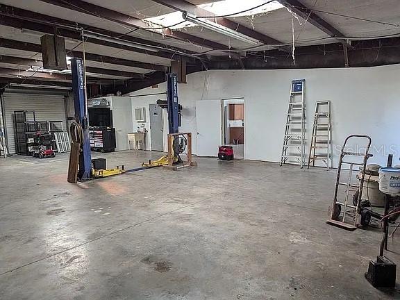 UNPLATTED - Residential