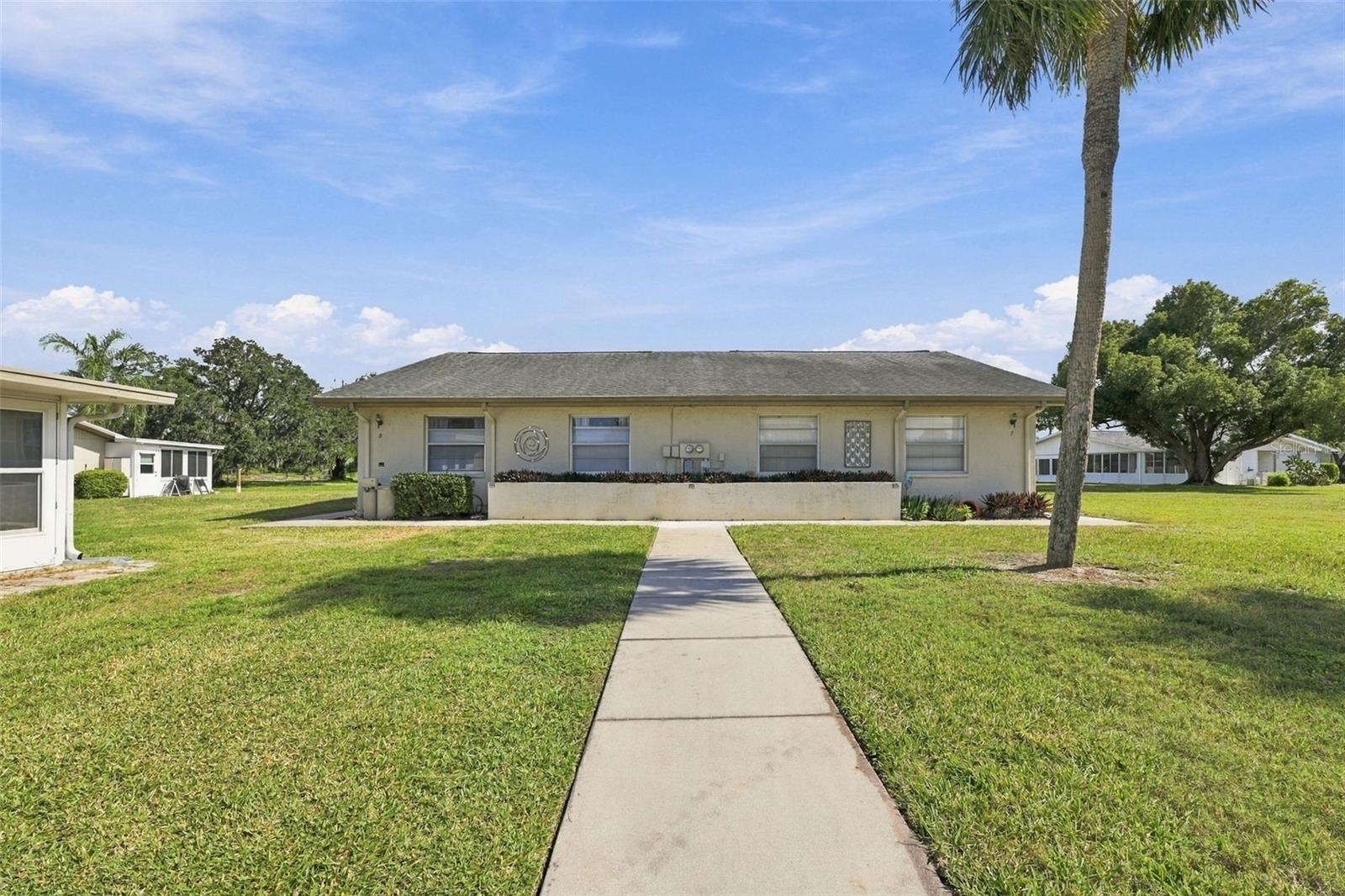 1905 CANTERBURY LANE 8
