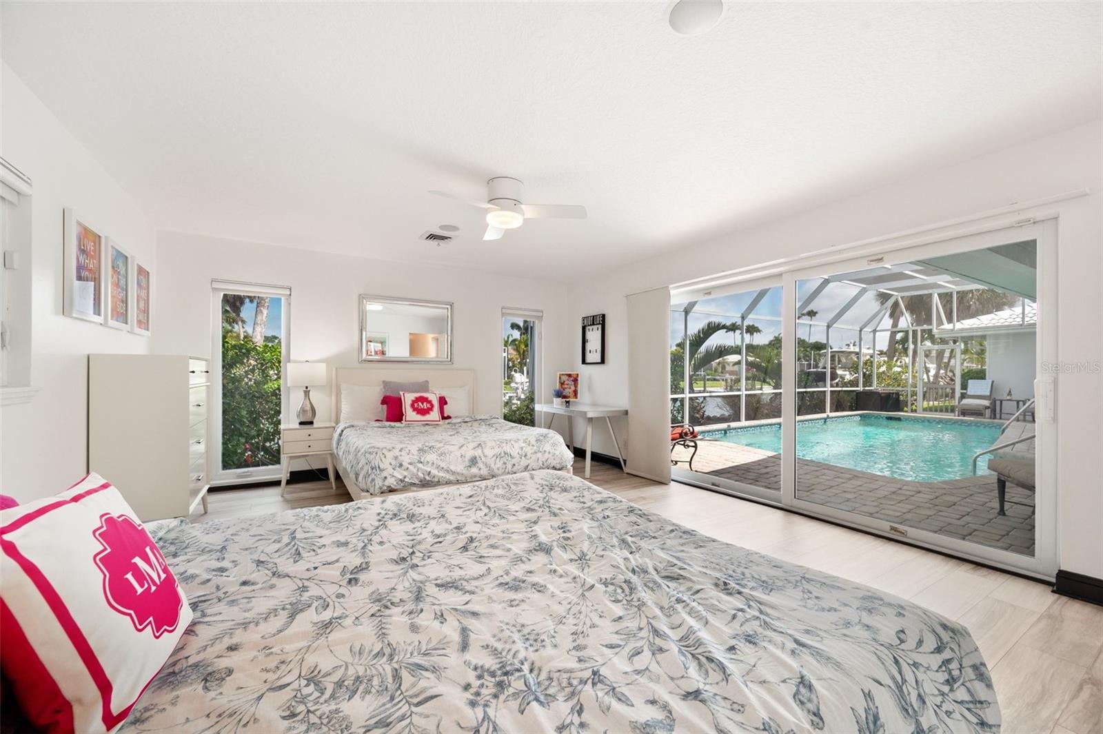 COUNTRY CLUB SHORES SEC 03 - Residential