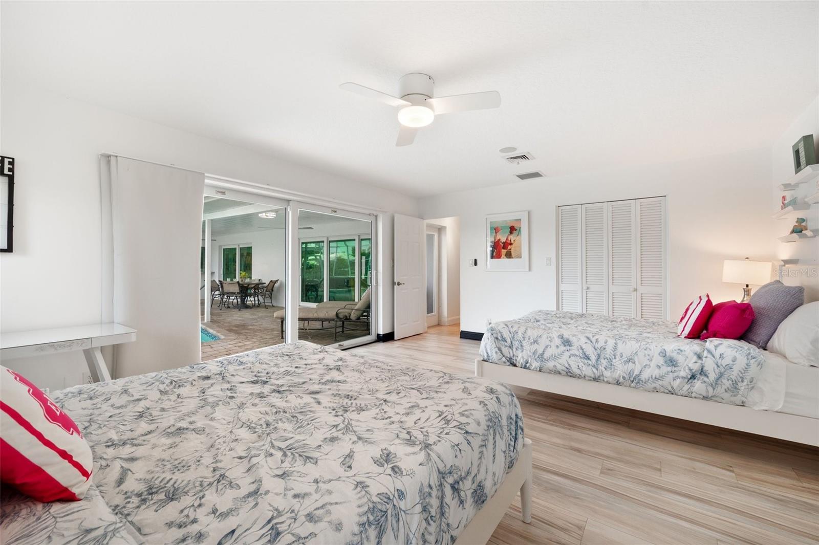 COUNTRY CLUB SHORES SEC 03 - Residential