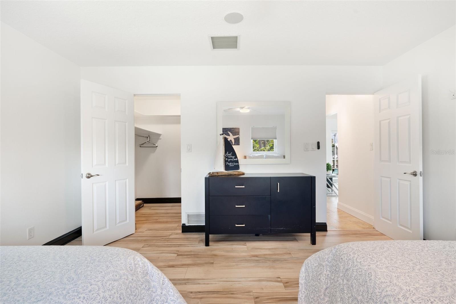 COUNTRY CLUB SHORES SEC 03 - Residential