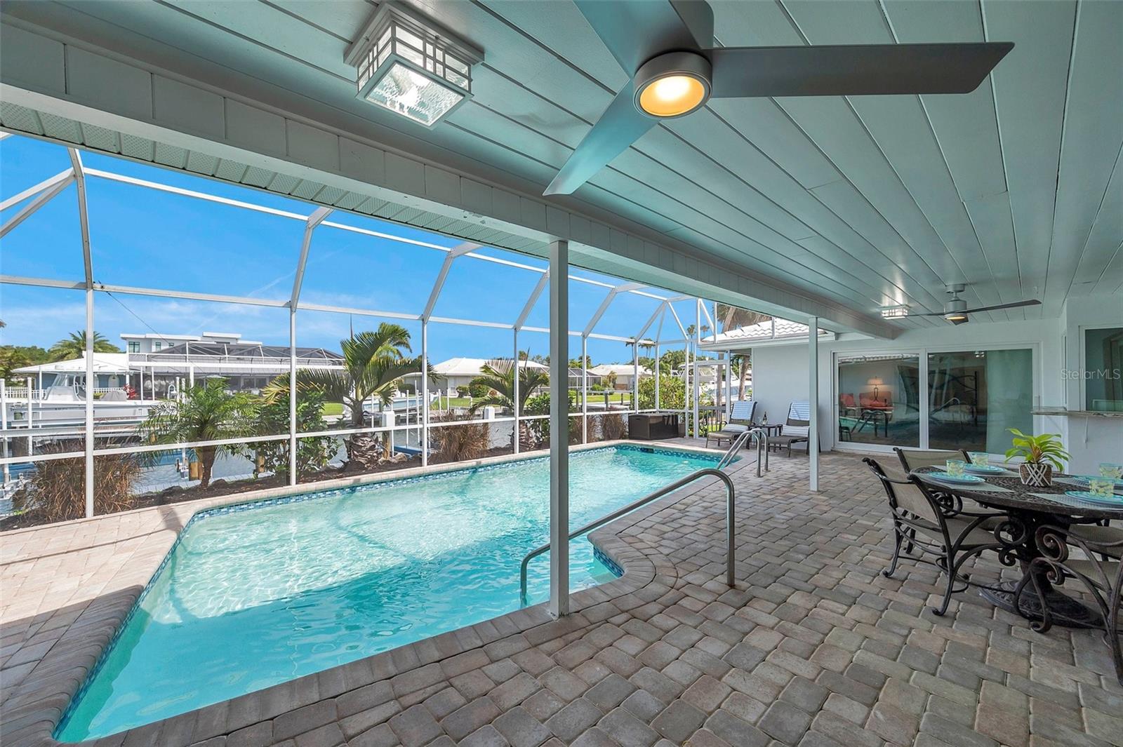 COUNTRY CLUB SHORES SEC 03 - Residential