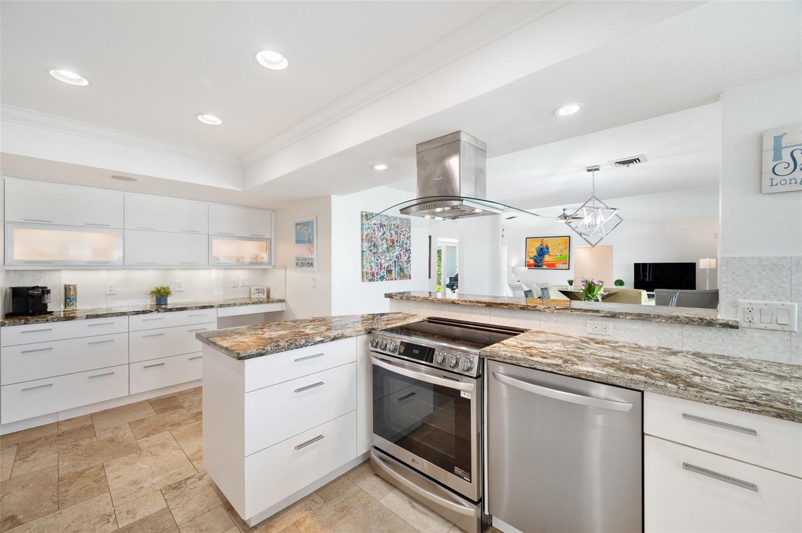 COUNTRY CLUB SHORES SEC 03 - Residential