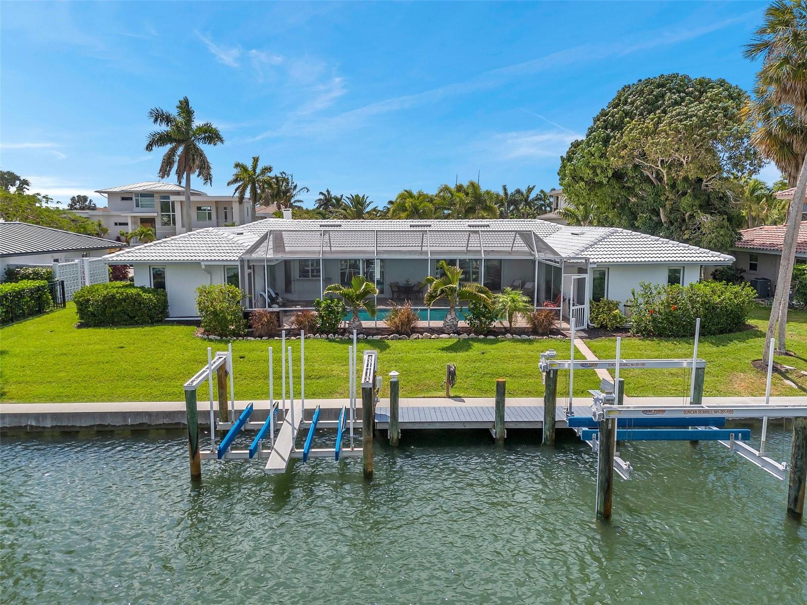 COUNTRY CLUB SHORES SEC 03 - Residential