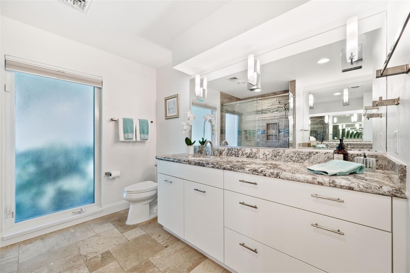 COUNTRY CLUB SHORES SEC 03 - Residential