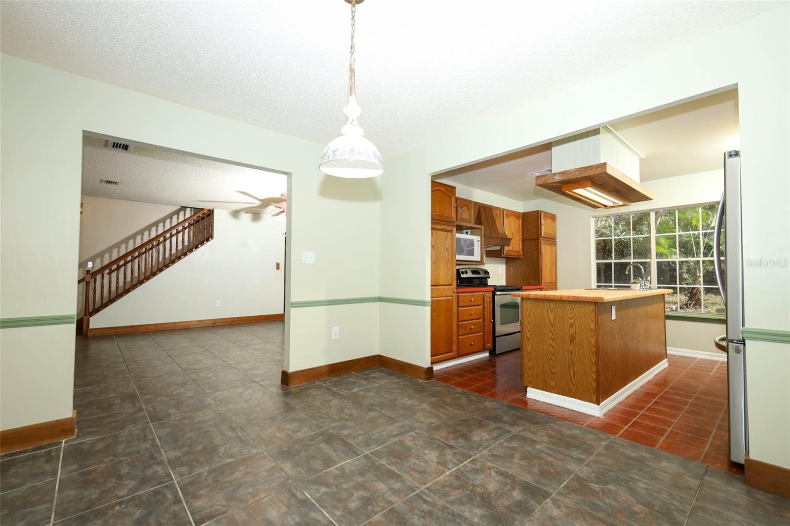 APPLE ORCHARD THE - Residential