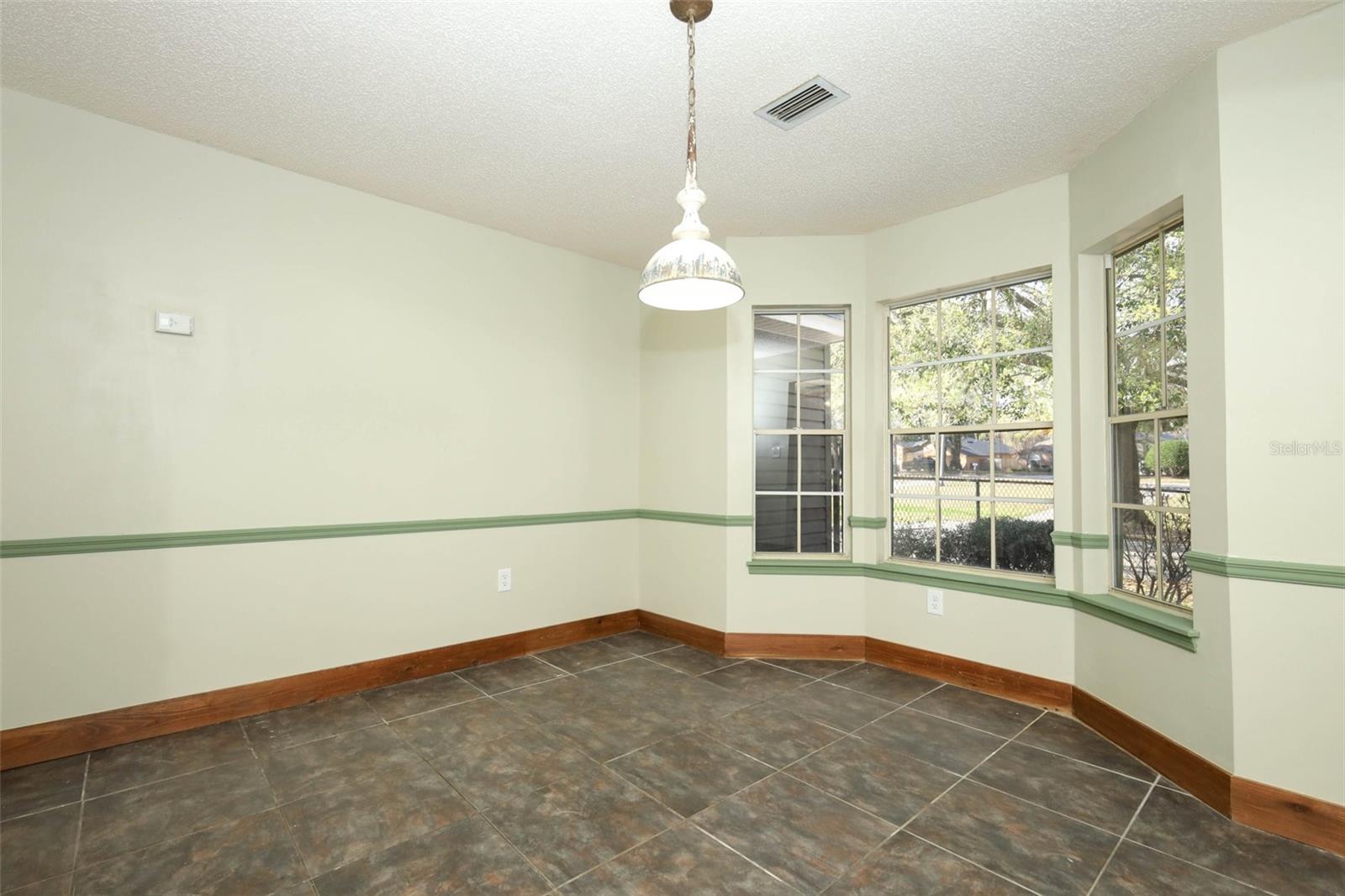 APPLE ORCHARD THE - Residential