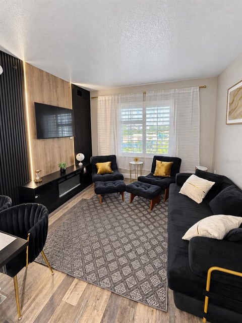 7601 Canada Avenue 433/435, Orlando, FL 32819