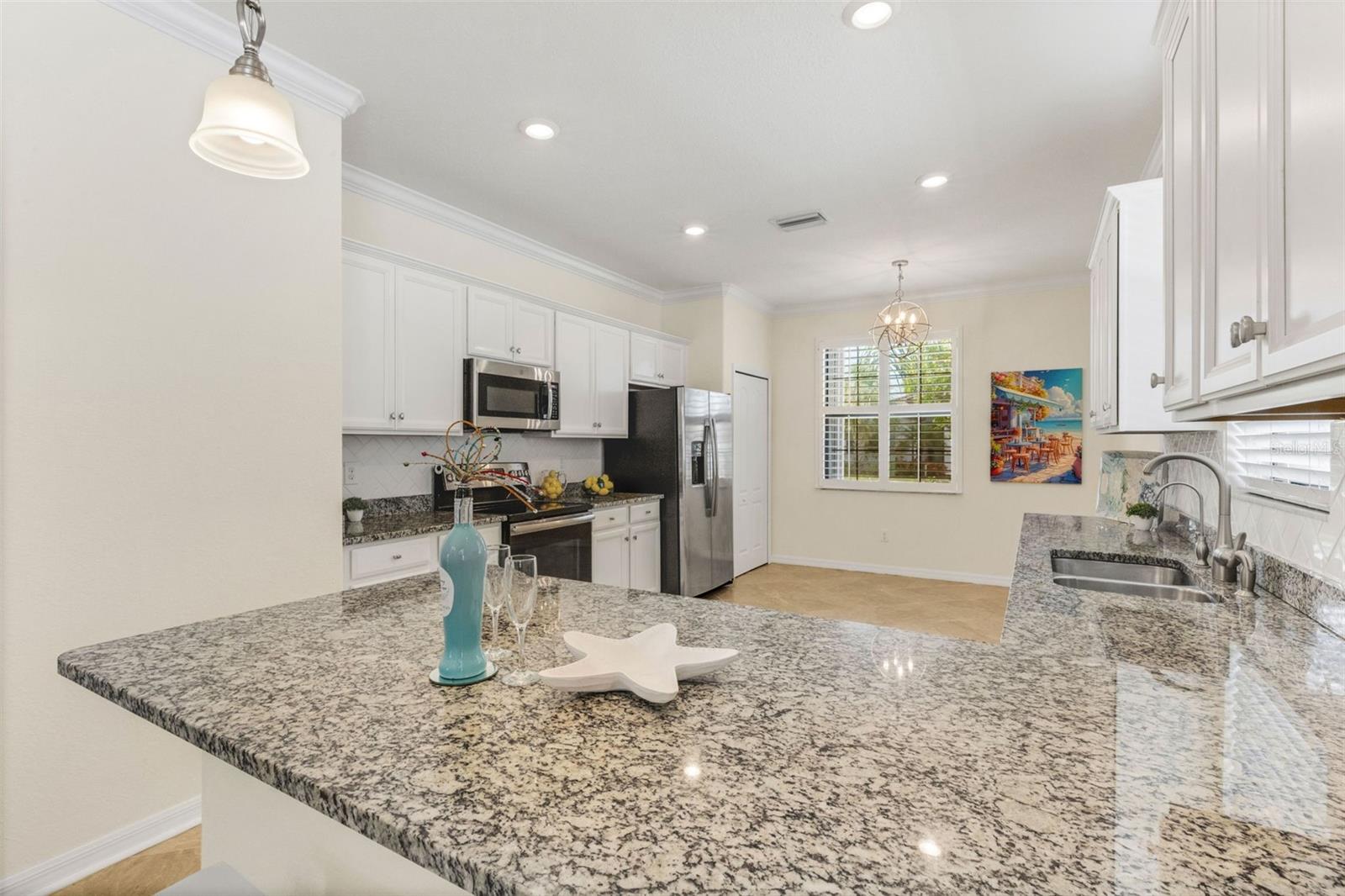 9828 HILLTOP DRIVE