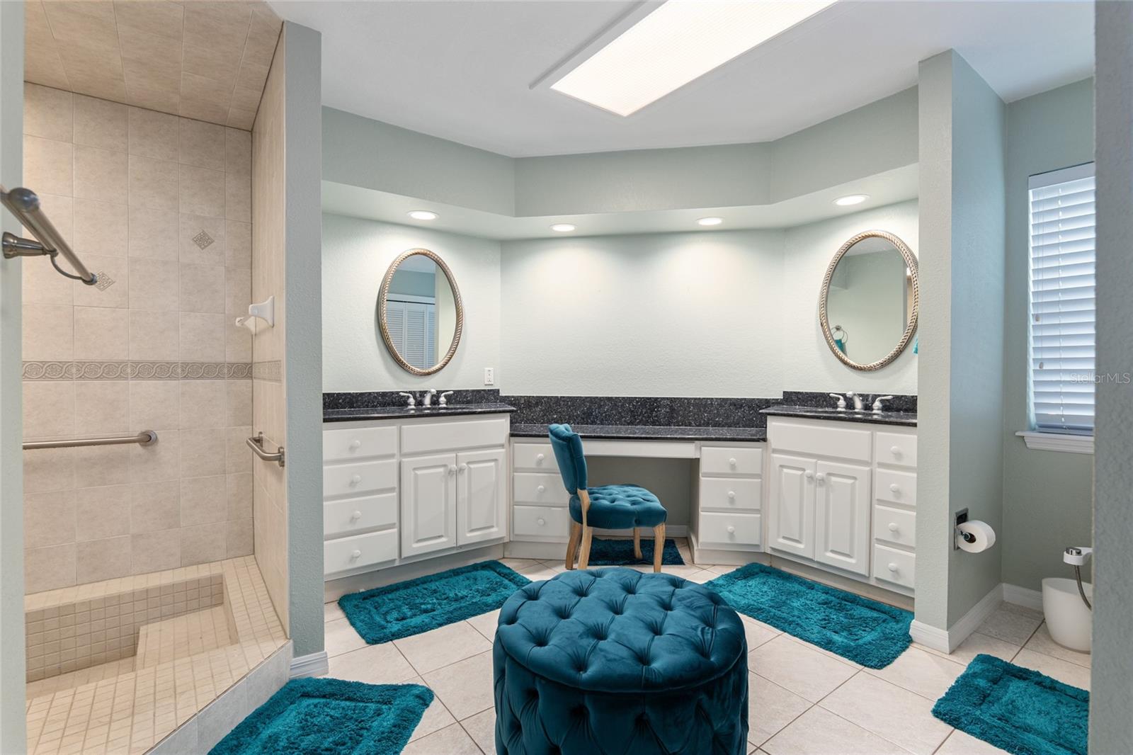 RIVERHAVEN - Residential