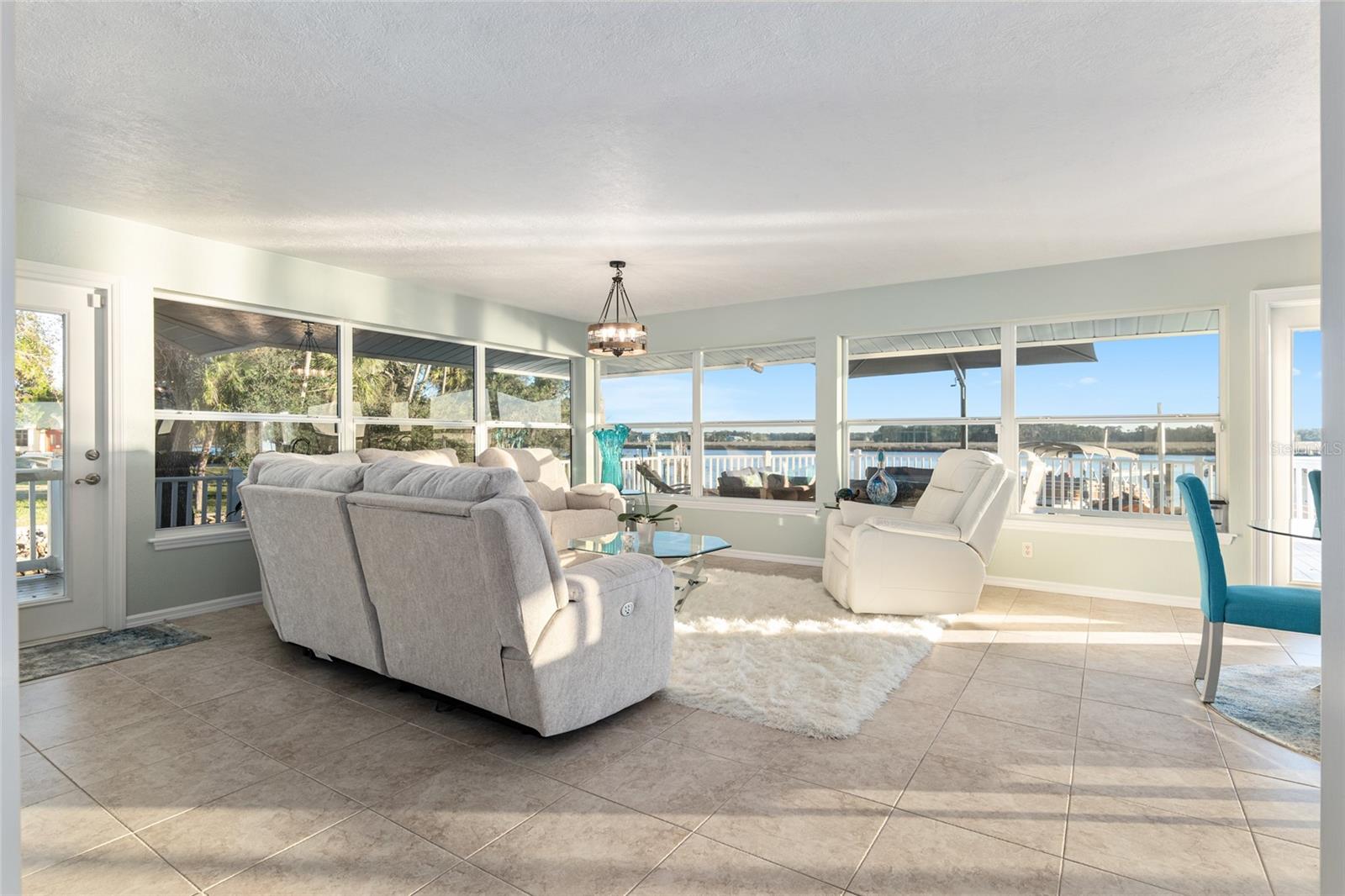 RIVERHAVEN - Residential