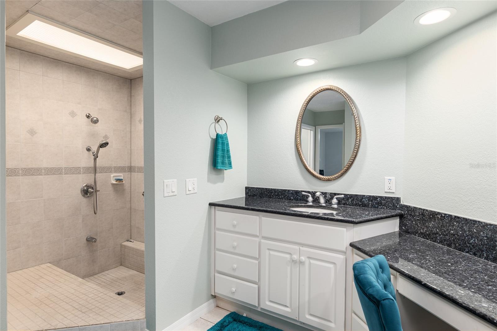 RIVERHAVEN - Residential