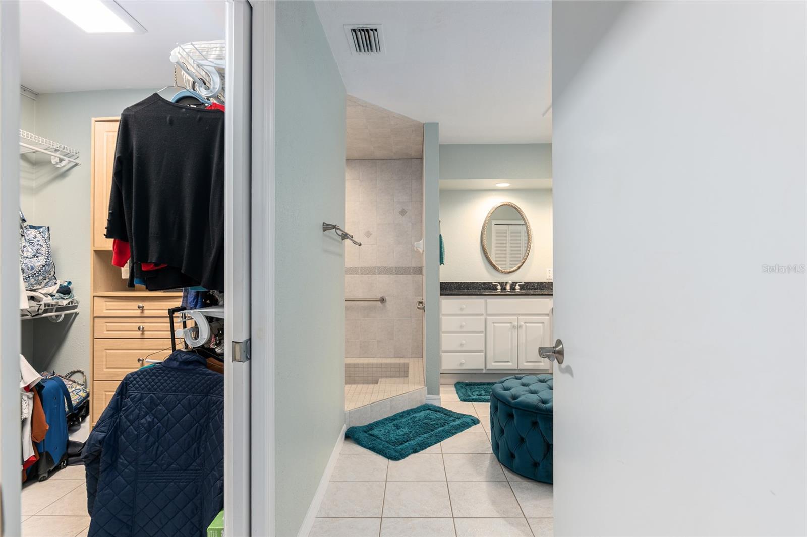 RIVERHAVEN - Residential