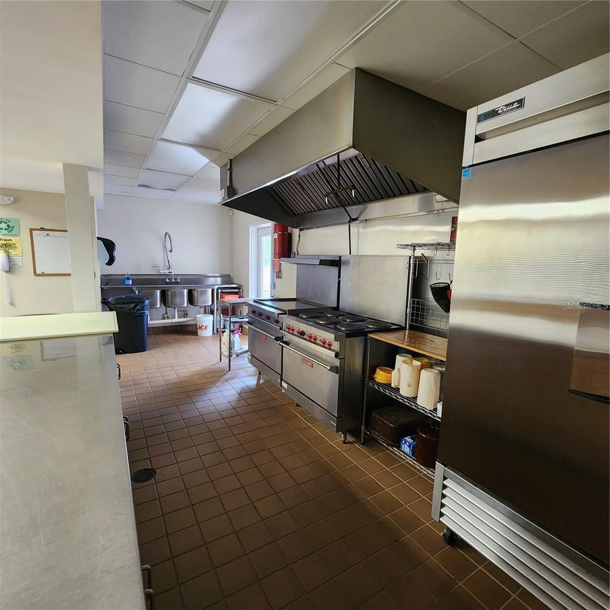 TARPON SHORES MOBILE HOME VILLAGE UNREC - Residential