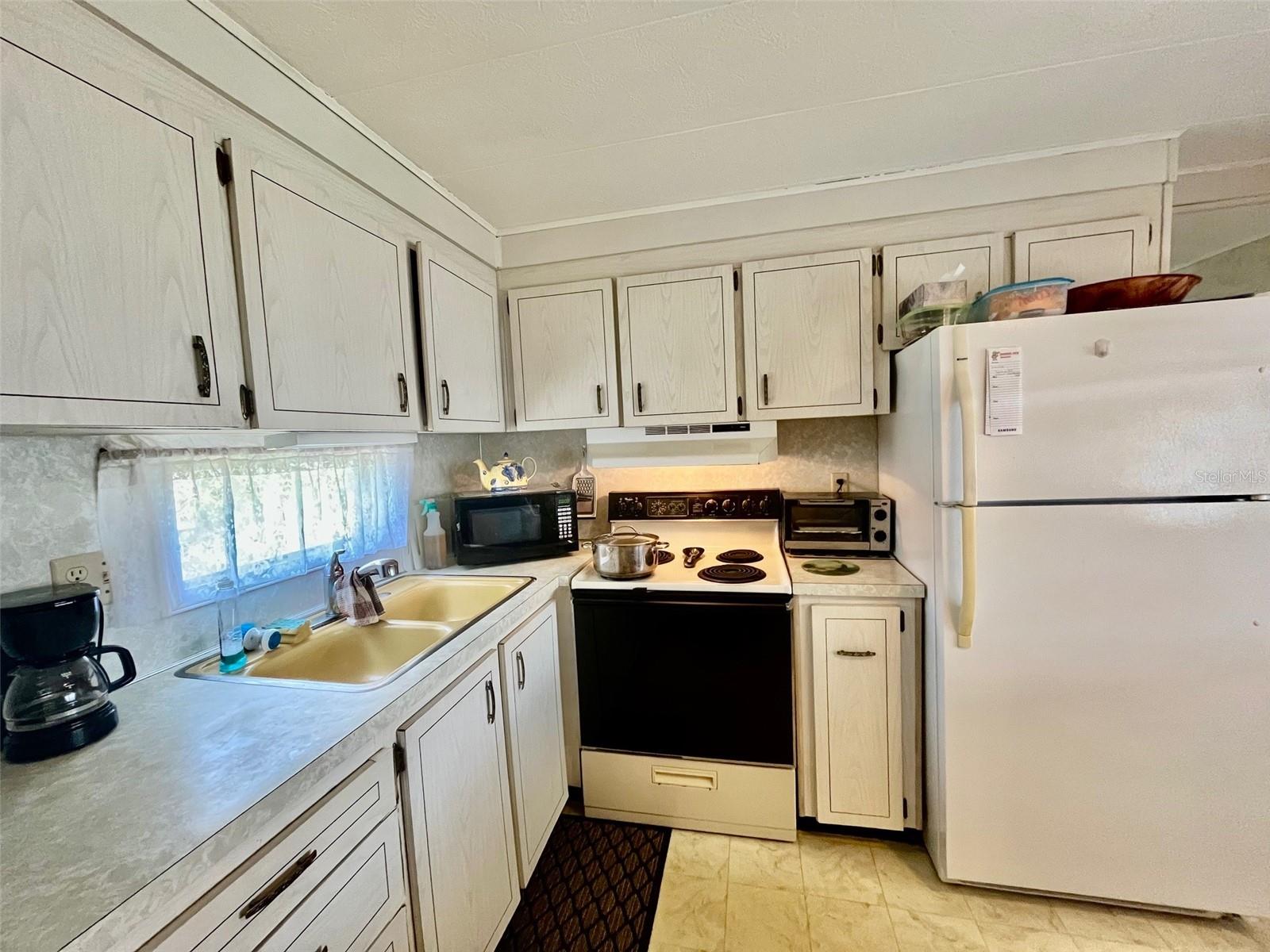 TARPON SHORES MOBILE HOME VILLAGE UNREC - Residential